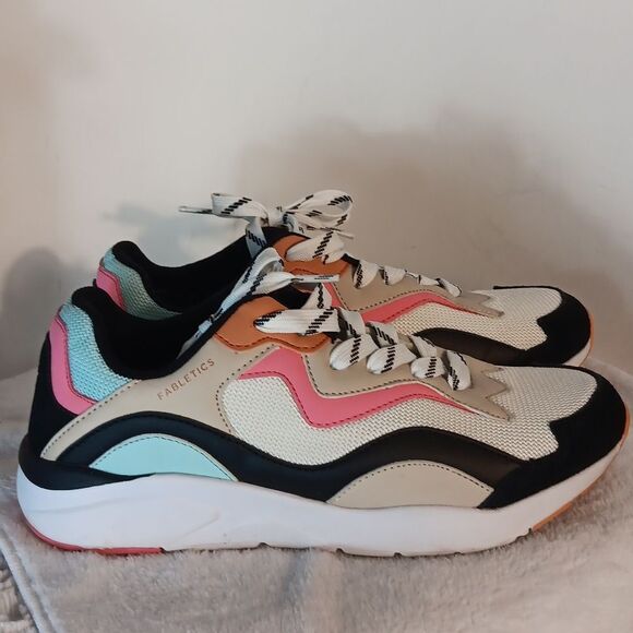 Fabletics Palli  Women's Colorblock  Sneakers - Picture 7 of 7